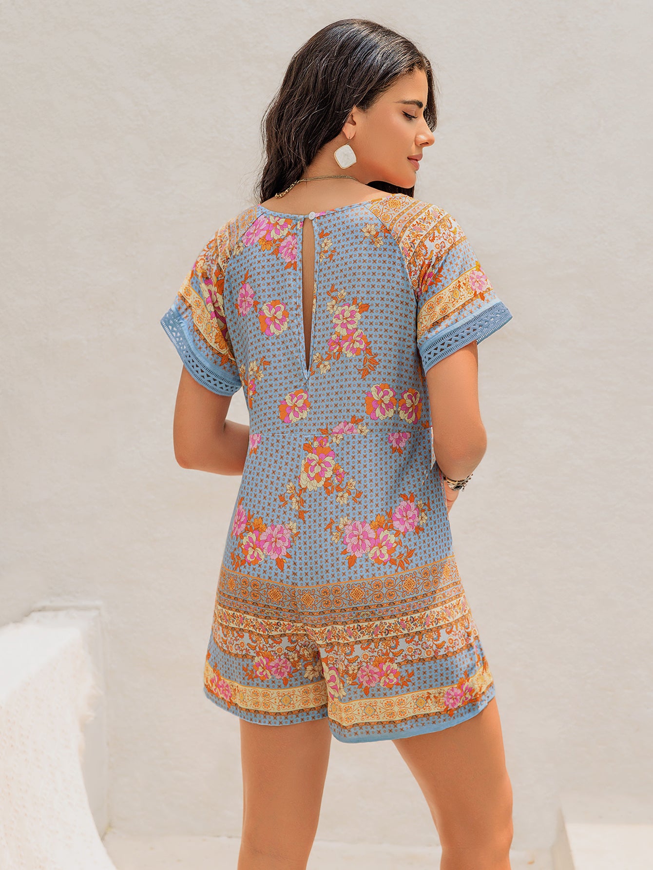 Mixed Batch Delivery Seaside Vacation Casual Women V neck Jumpsuit