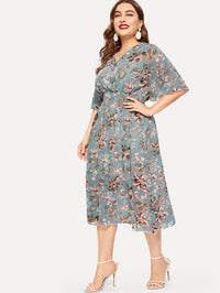 Plus Size Women Floral V neck Chiffon
