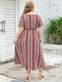 Large Women New Summer Ethnic Stripe Print Round Neck Short Sleeve Dress Elastic Waist Long Dress
