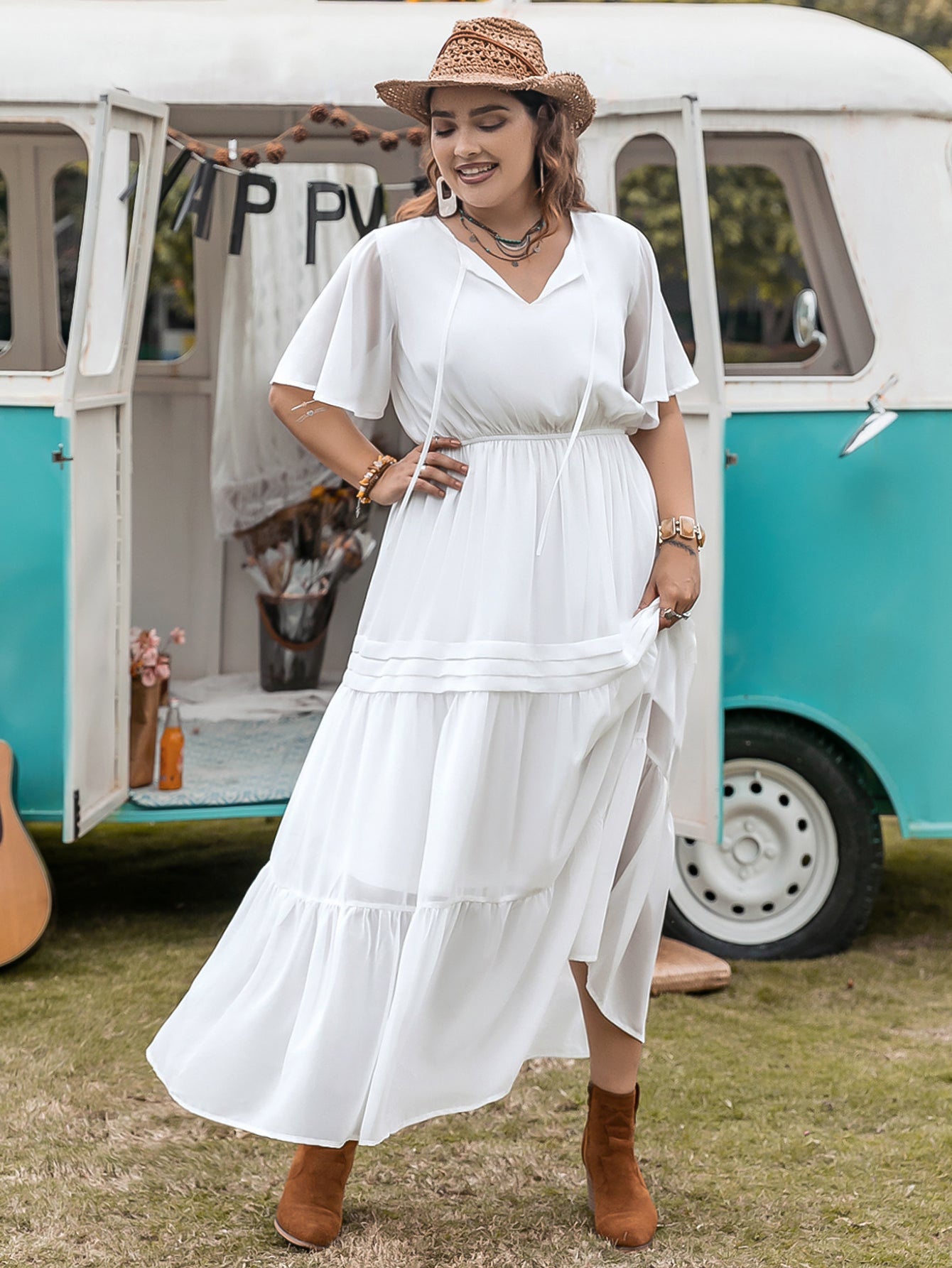 Plus Size Elegant Princess Pure White Loose Waist Woven V Neck Holiday Girls Dress