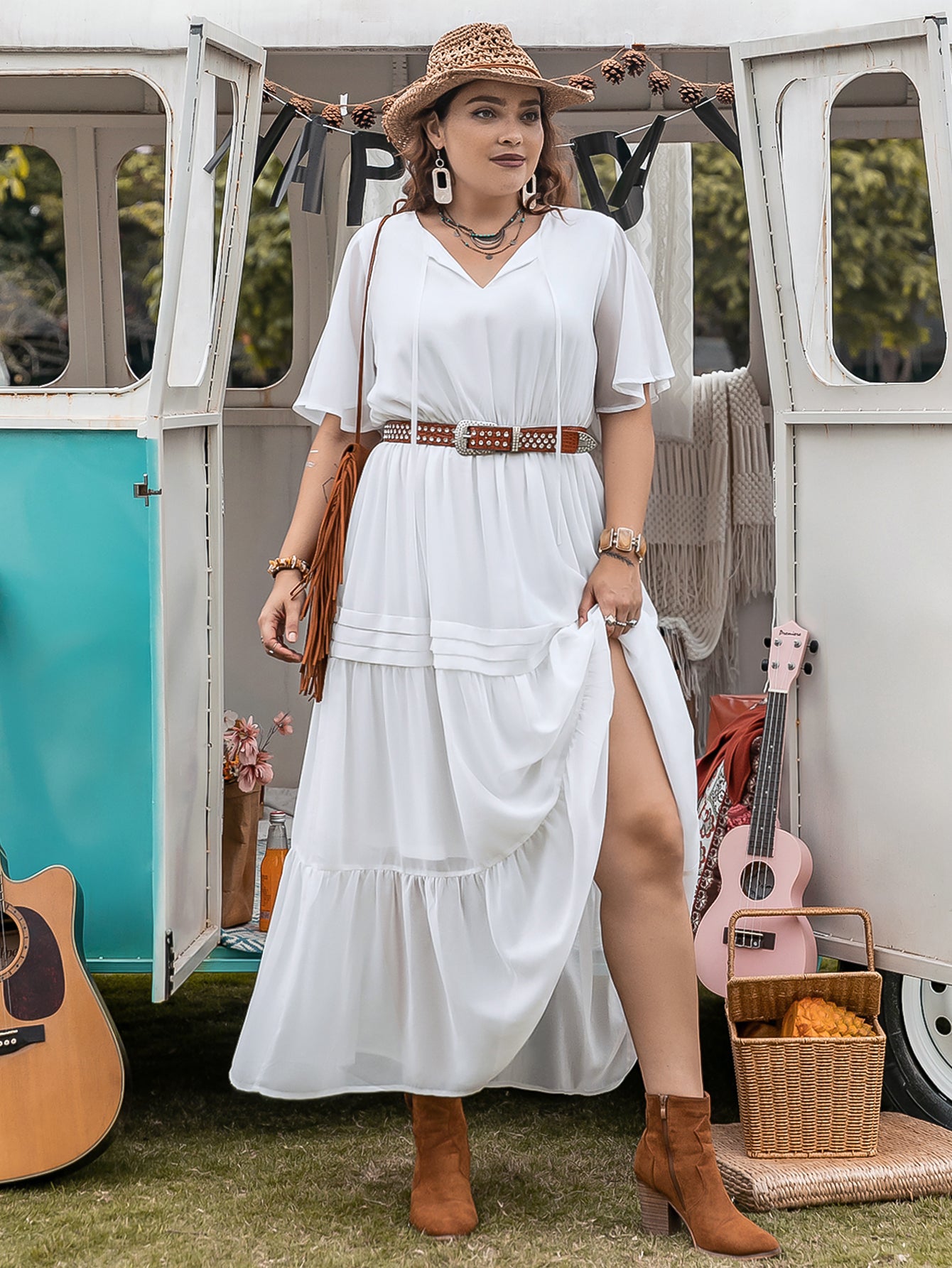 Plus Size Elegant Princess Pure White Loose Waist Woven V Neck Holiday Girls Dress