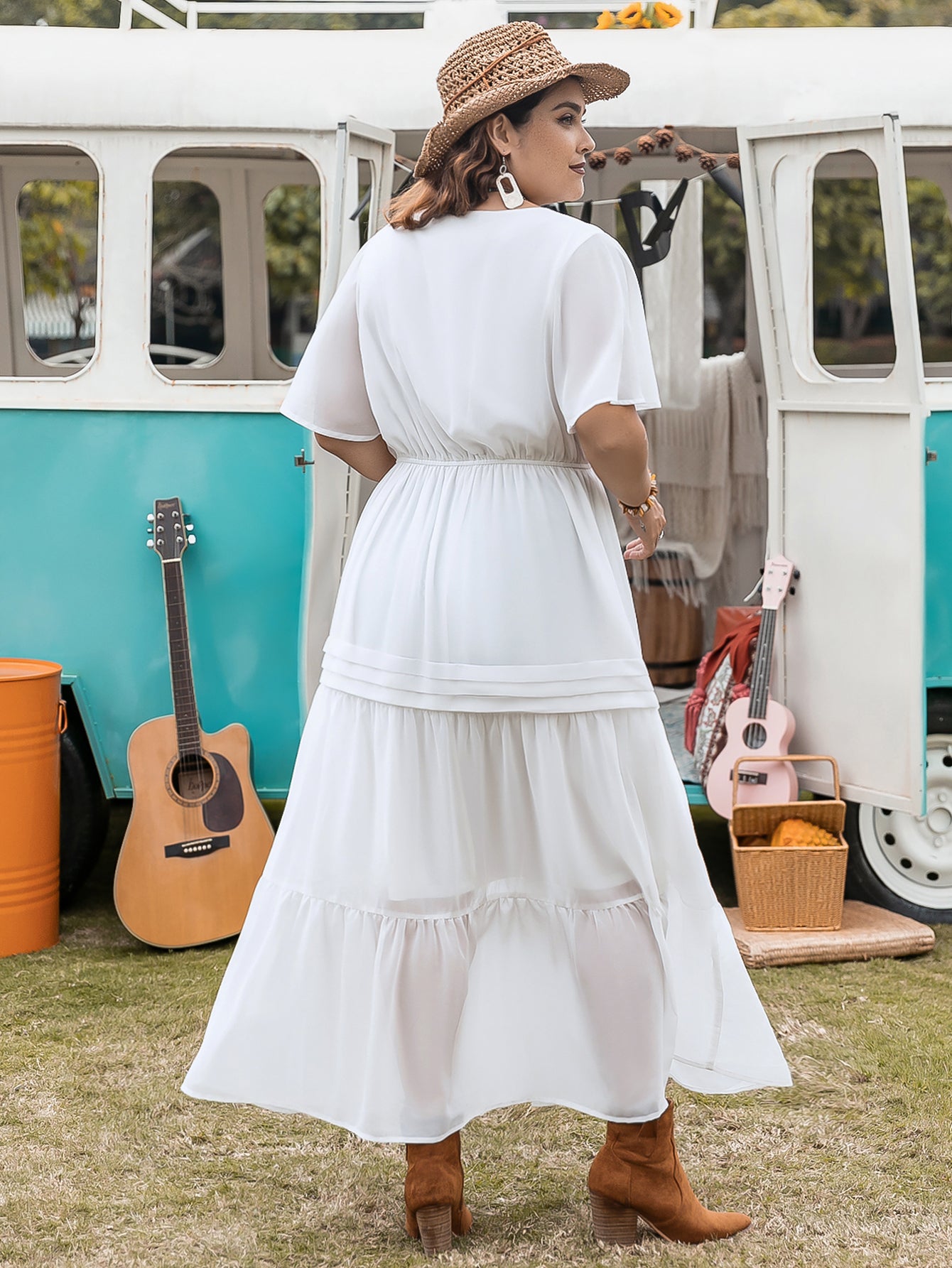 Plus Size Elegant Princess Pure White Loose Waist Woven V Neck Holiday Girls Dress