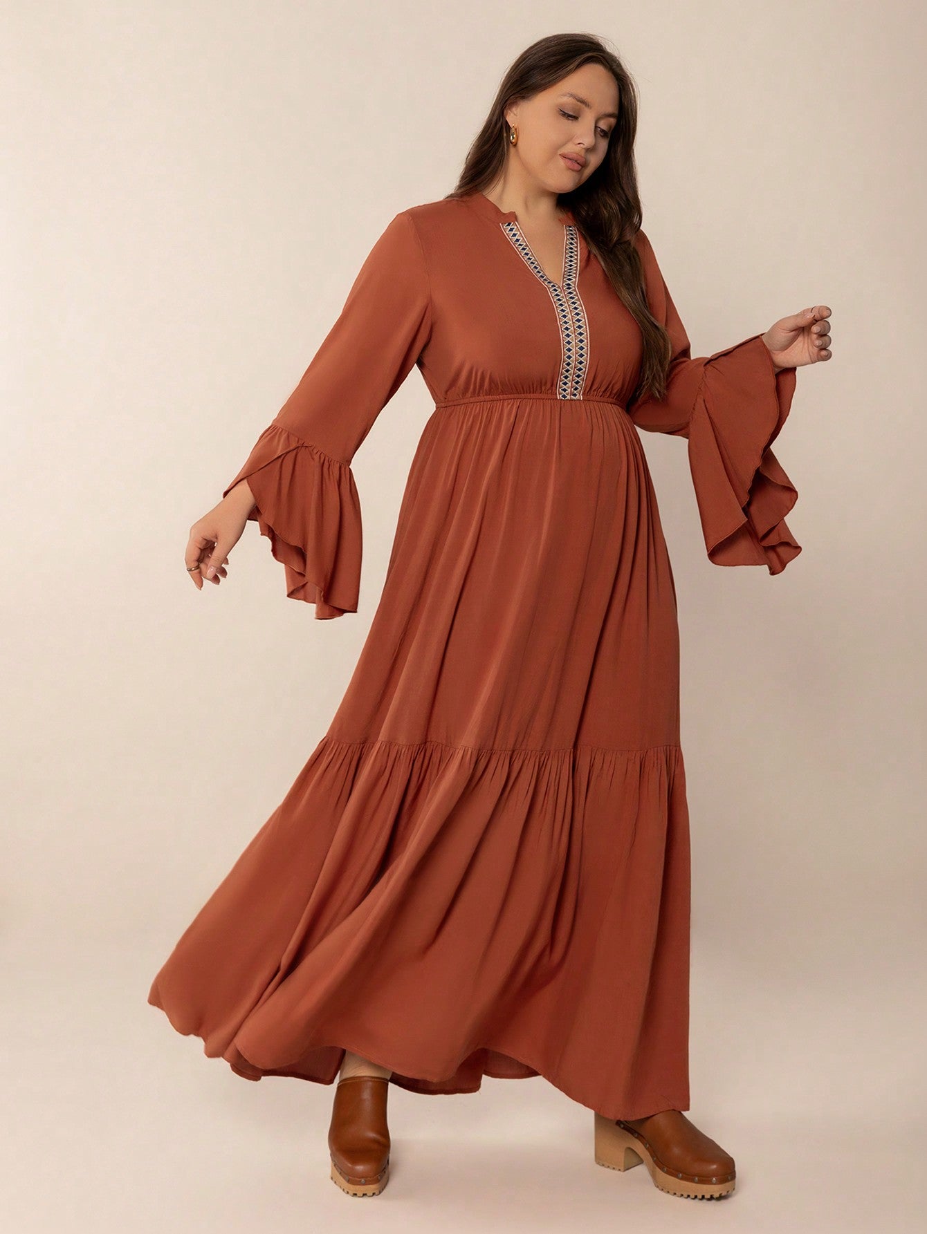 Plus Size Loose Ribbon V neck Long Sleeve Dress