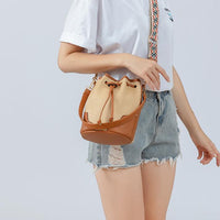 Handmade Straw Woven Bag Women High Sense Niche Crossbody Bucket Bag Office Woven Shoulder Bag Women