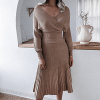 Autumn Winter Long Sleeved off Shoulder Sweater Casual Pleated Two Piece Set Women Clothing