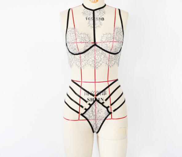Sexy Lingerie Sexy Halter Binding Three-Point Lace See-through Suit