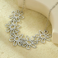 Retro Irregular Asymmetric Hollow Out Cutout out Pleated Floral Petals Necklace Light Luxury Personality Necklace Accessories