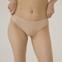Seamless T Back Ladies Low Waist T Shaped Panties Comfortable High Elastic Brocade Brazilian Underwear Panties Thong