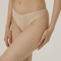 Seamless T Back Ladies Low Waist T Shaped Panties Comfortable High Elastic Brocade Brazilian Underwear Panties Thong