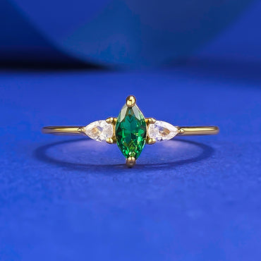 Horse Eye Green Ring