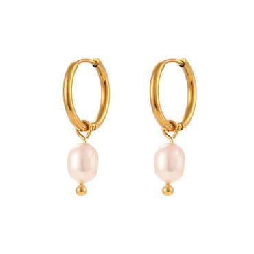 Simple Freshwater Pearl Gold Ear Ring