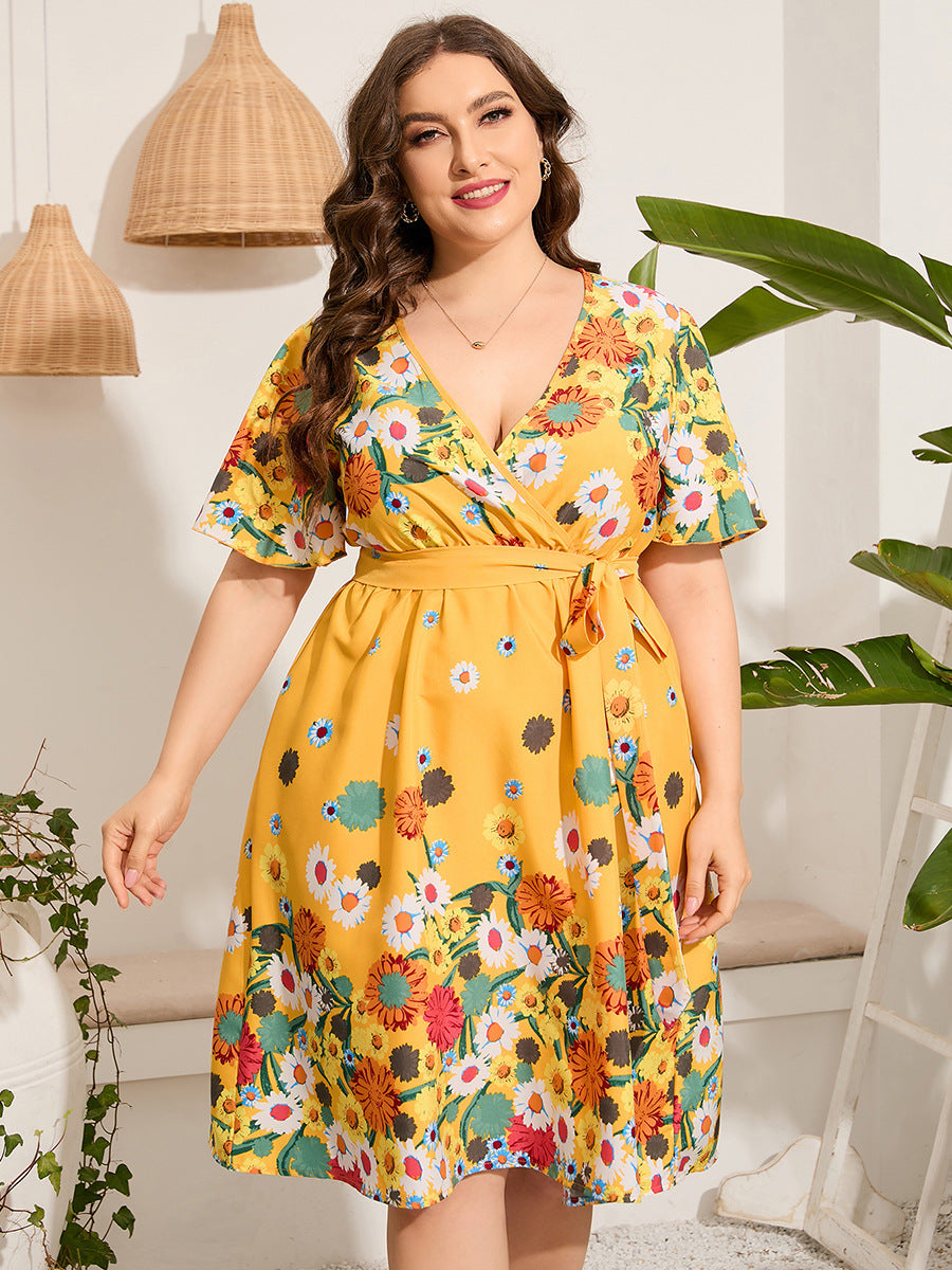 Plus Size Ladies V-neck Short-Sleeved Lace Printing Casual Holiday Mid-Length Dress