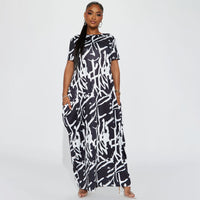 Plus Size Maxi Dress Abstract Print Black White Comfortable Casual Loose Dress