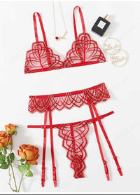 Supply September New Sexy Fashion Lace Transparent Three-Piece Set Sexy Suit