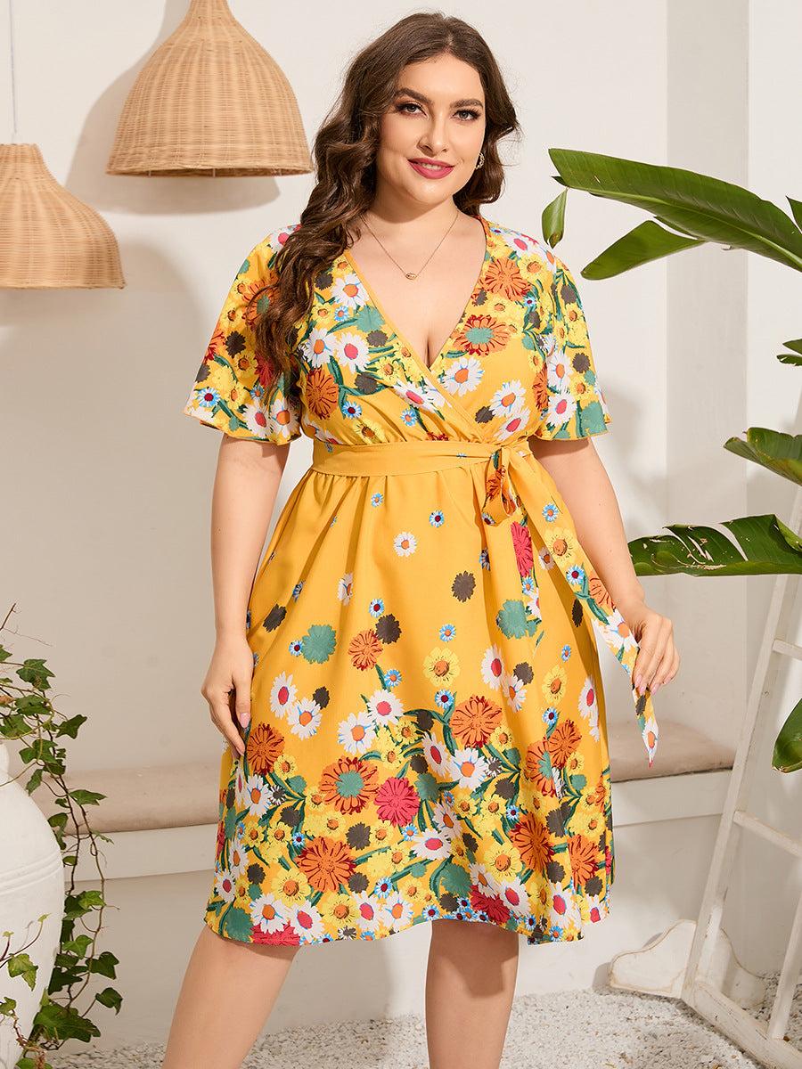 Plus Size Ladies V-neck Short-Sleeved Lace Printing Casual Holiday Mid-Length Dress